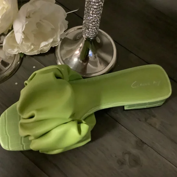 Sam Edelman Sandals - Picture 5 of 8